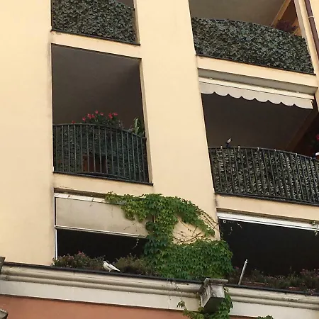 Flowers Apartment Bari Exterior photo