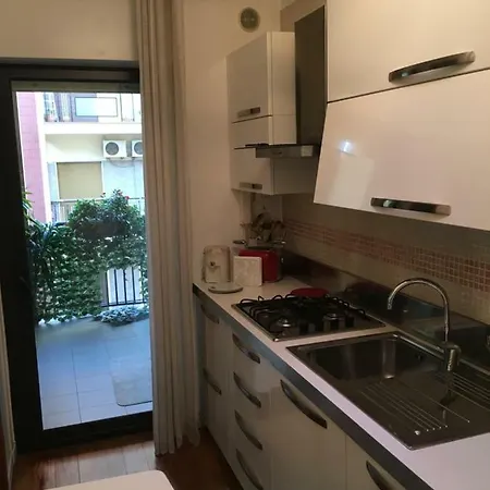 Flowers Apartment Bari Exterior photo